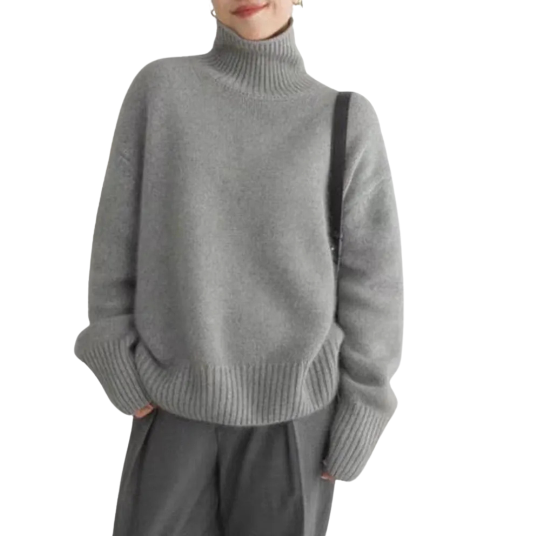 JULIA ELEGANT TURTLENECK: SOFT LUXURY AT ITS FINEST